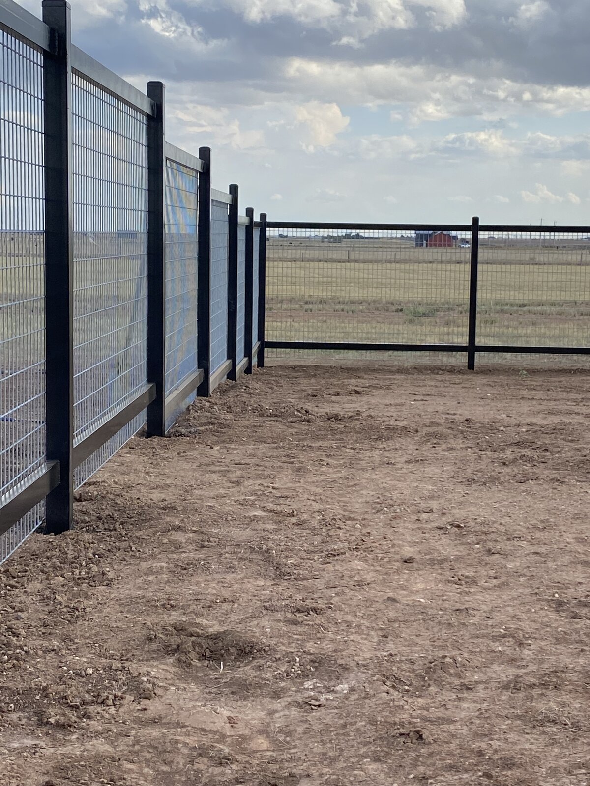 Specialty welded wire mesh fence panels in Amarillo, TX